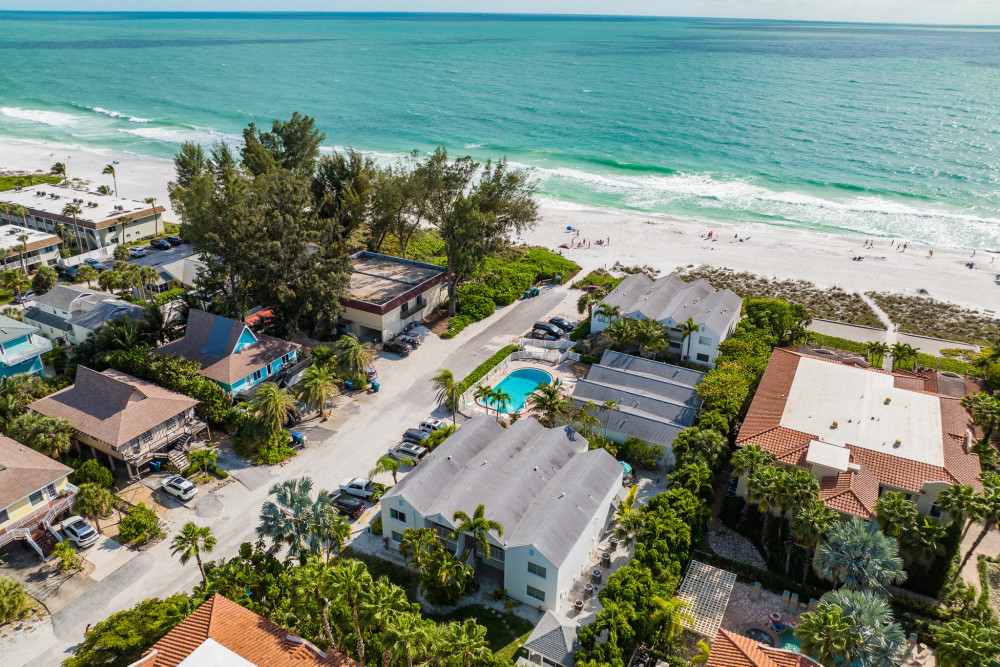 Holmes Beach 349