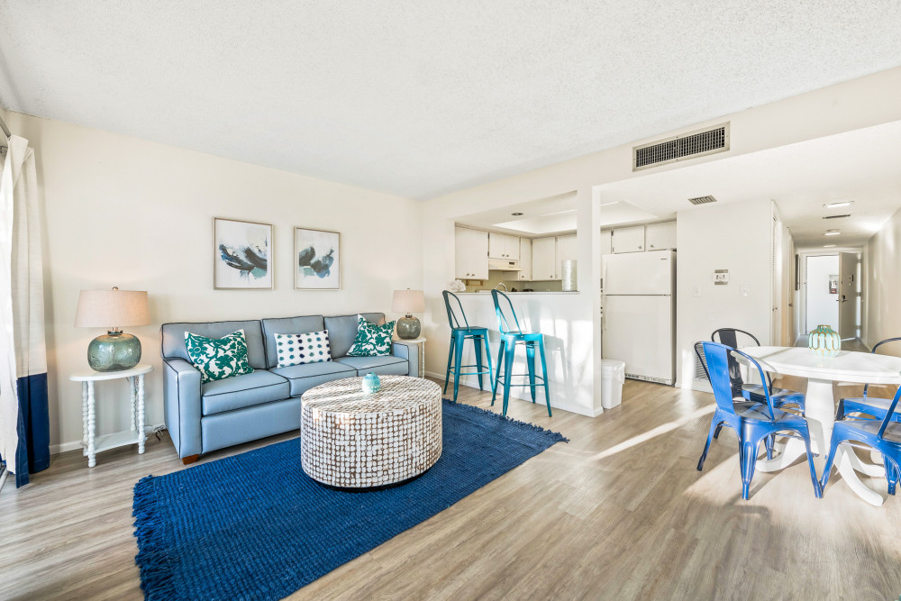 Holmes Beach 349