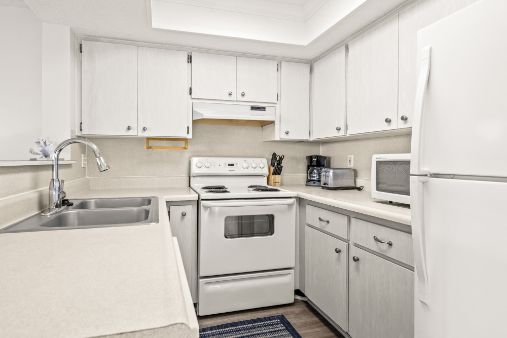 Holmes Beach 349