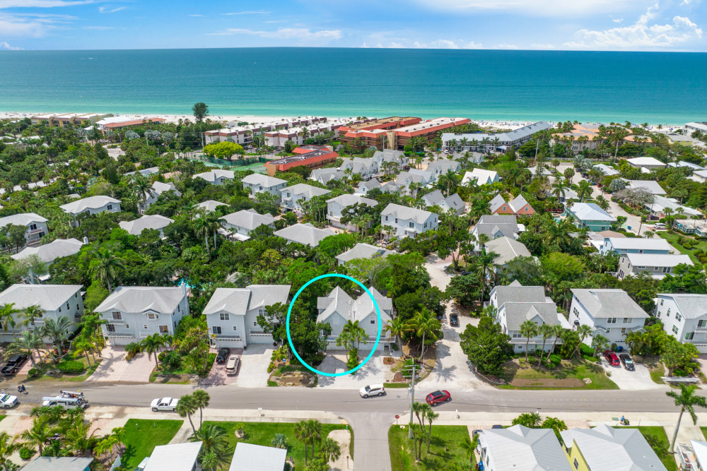 Holmes Beach 257