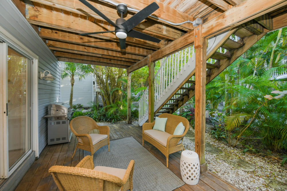 Holmes Beach 257