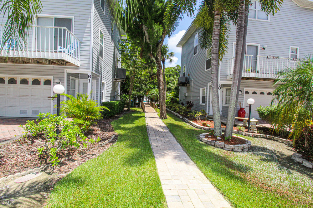 Holmes Beach 257