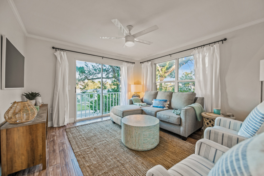 Holmes Beach 257