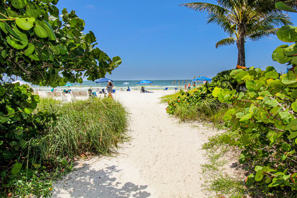 Holmes Beach 257