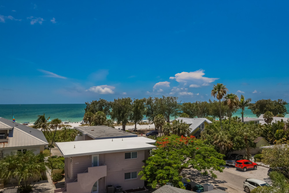 Anna Maria 106