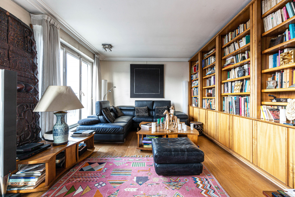 Rooftop Views of the Arc de Triomphe