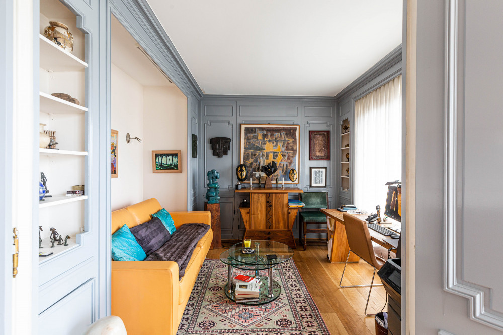 Rooftop Views of the Arc de Triomphe