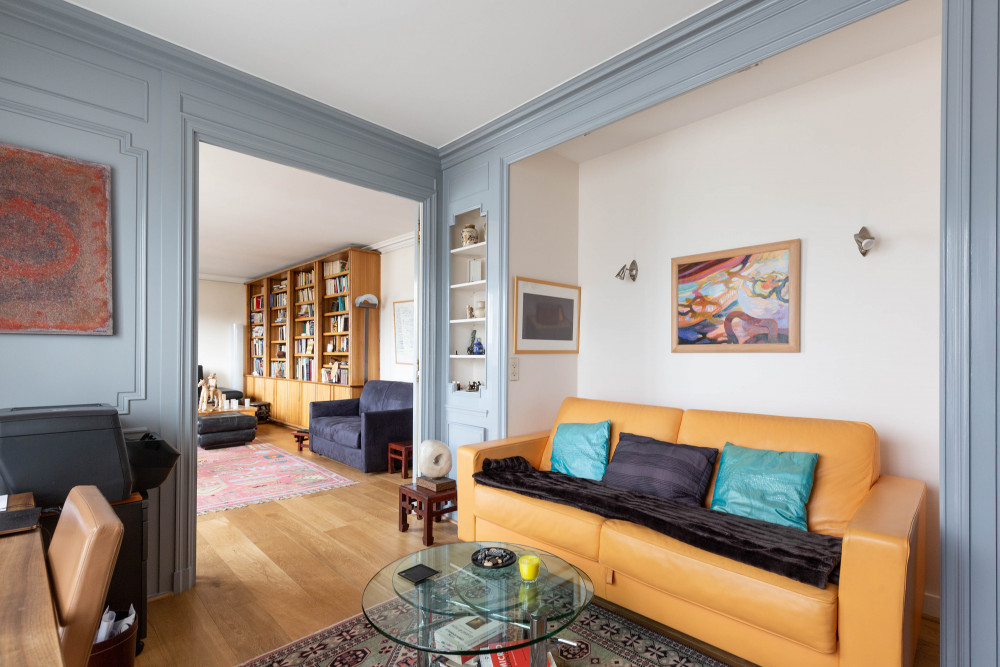 Rooftop Views of the Arc de Triomphe