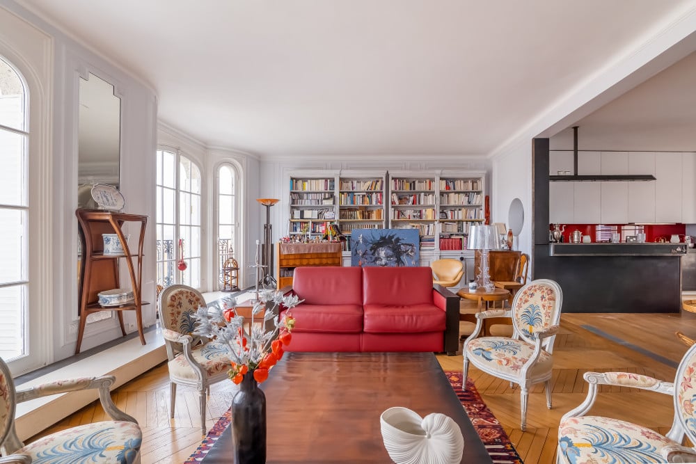 Impressions of the Eiffel Tower