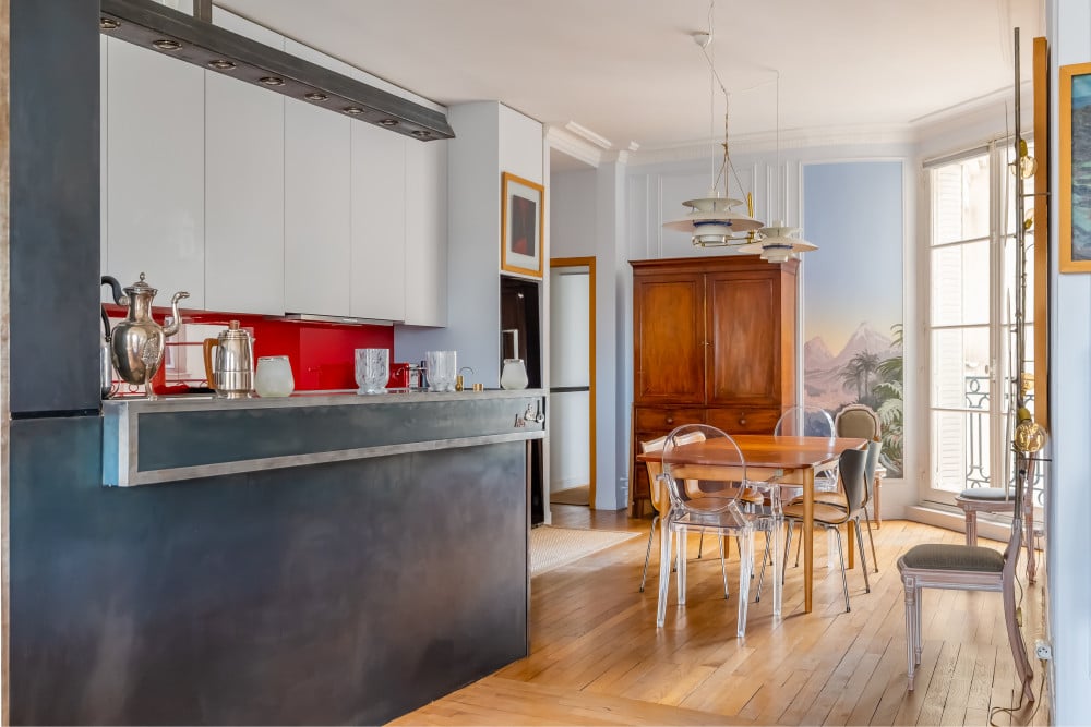 Impressions of the Eiffel Tower