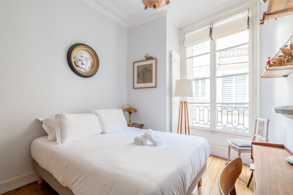 Impressions of the Eiffel Tower