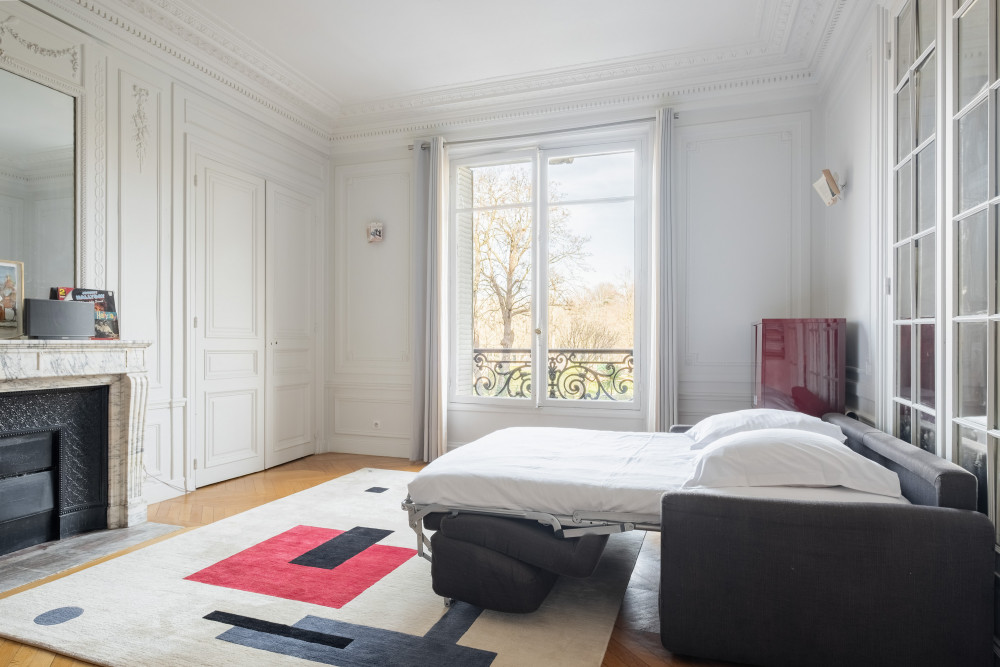 Enlightened Elegance