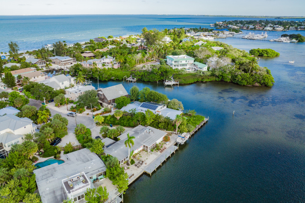 Anna Maria 245