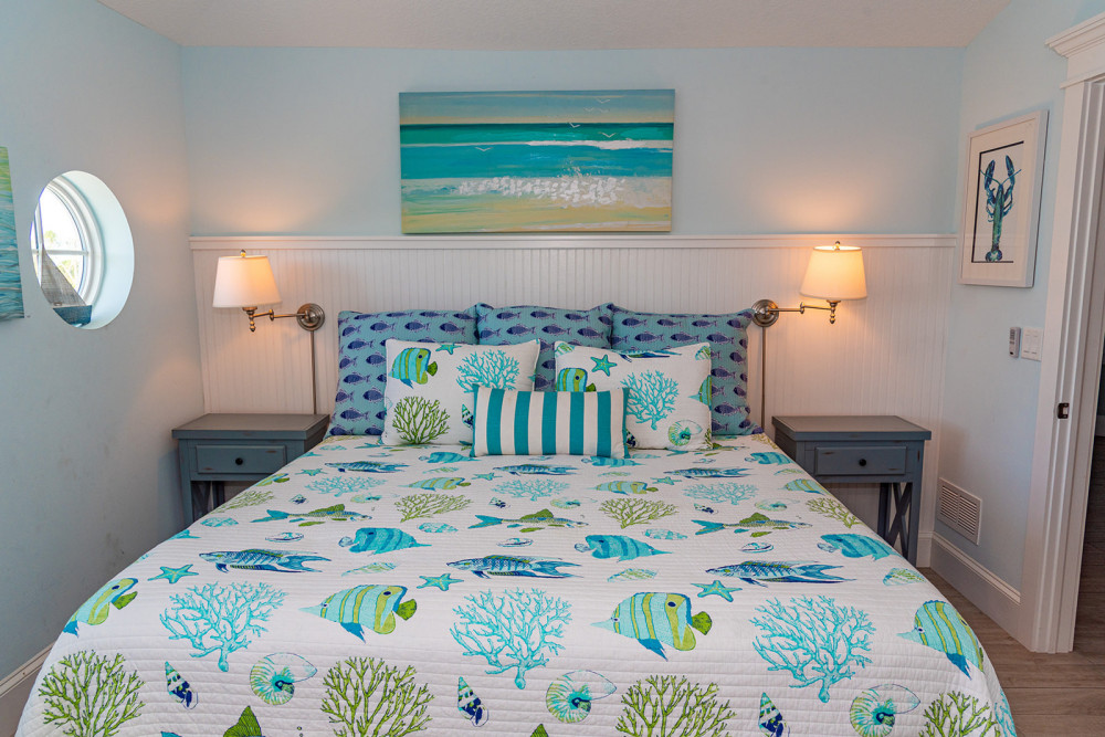 Holmes Beach 118