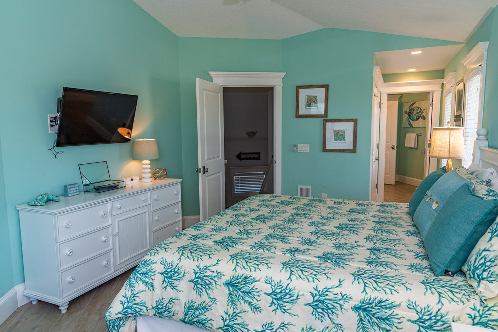 Holmes Beach 118