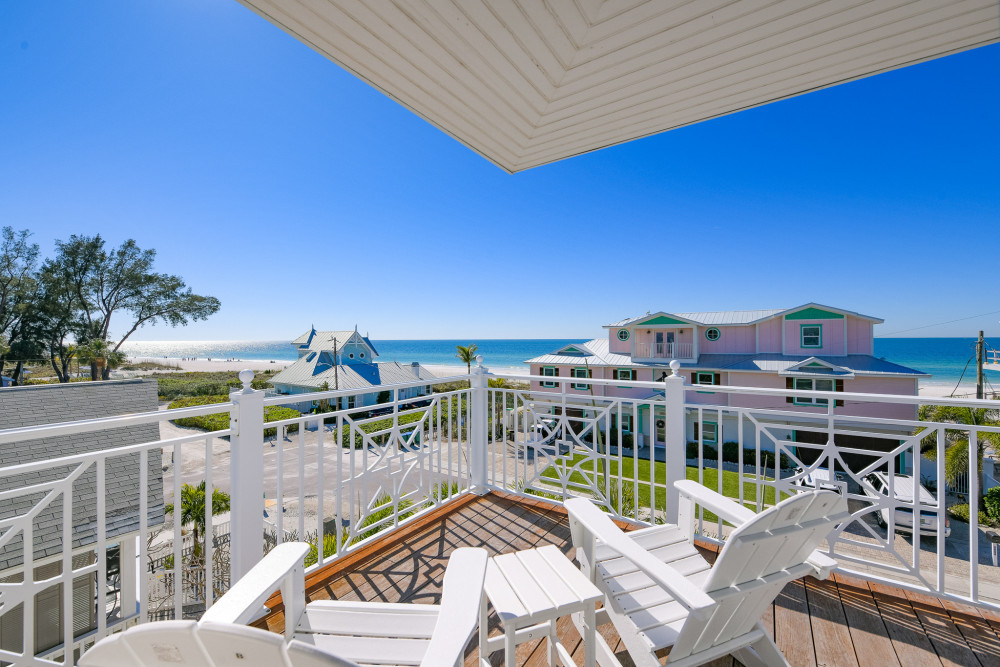Holmes Beach 174