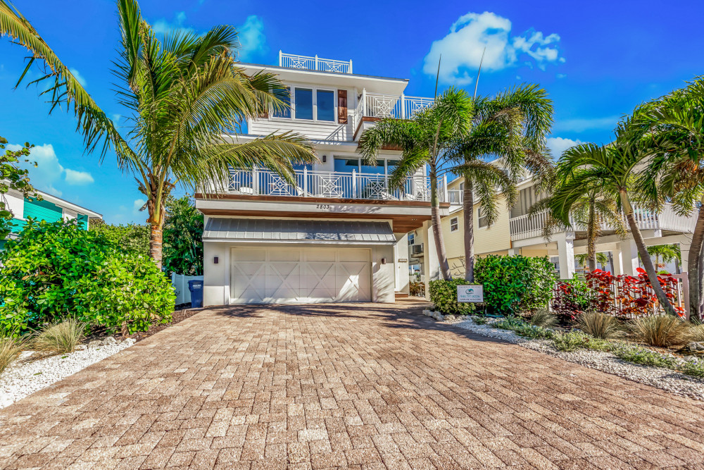 Holmes Beach 174