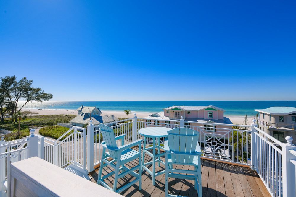 Holmes Beach 174