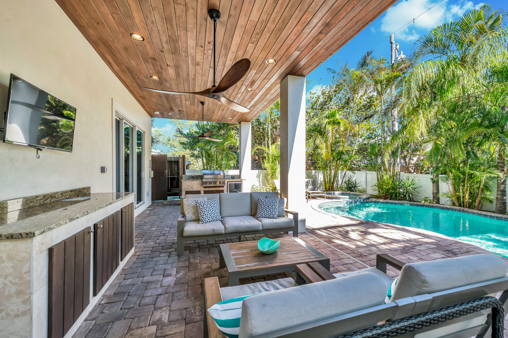 Holmes Beach 174