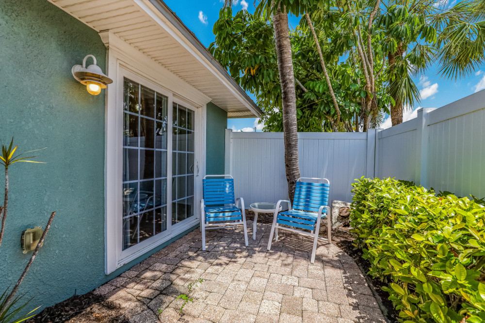Holmes Beach 339