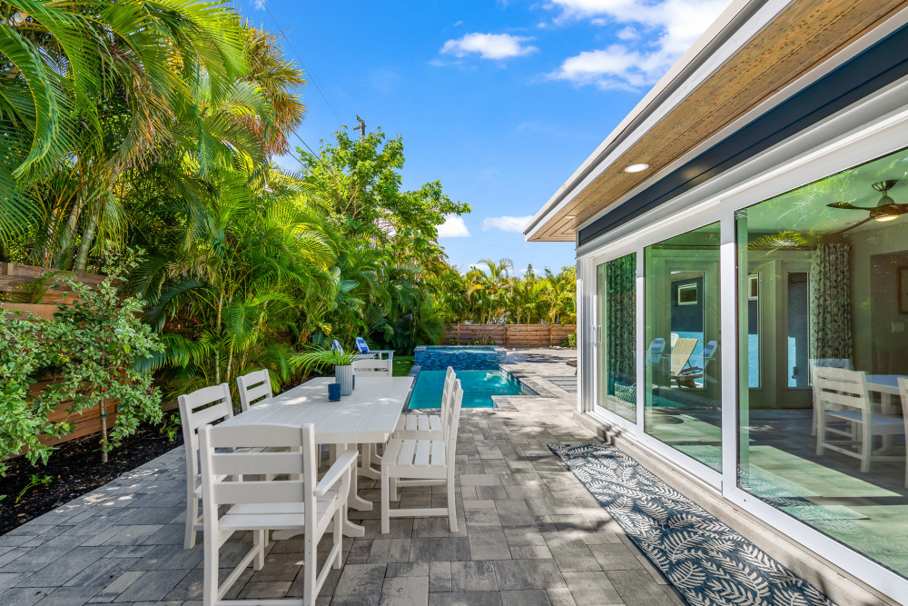 Holmes Beach 235