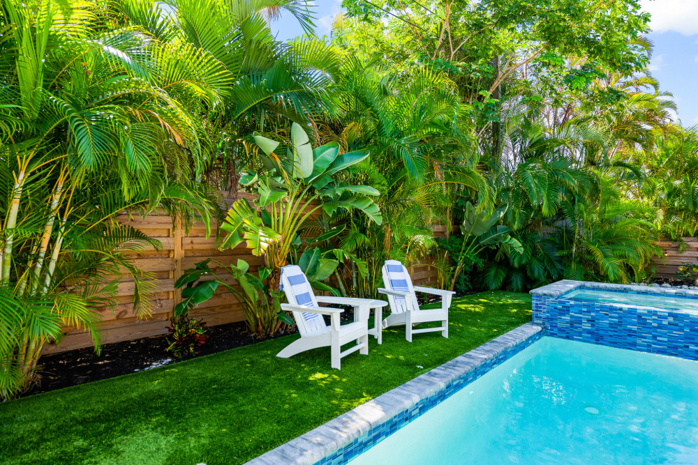 Holmes Beach 235