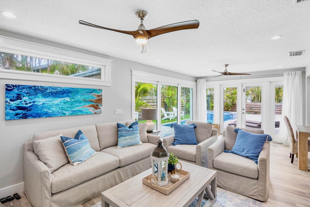 Holmes Beach 235