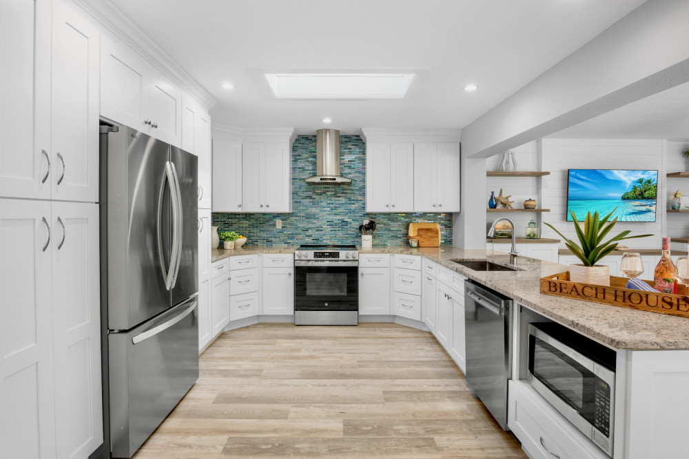 Holmes Beach 235