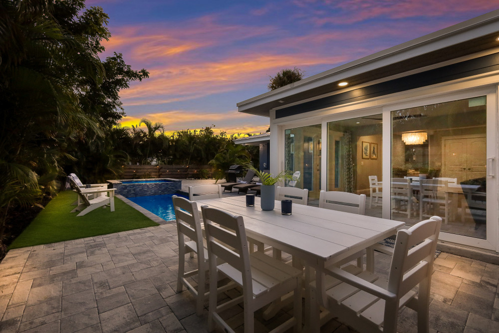 Holmes Beach 235