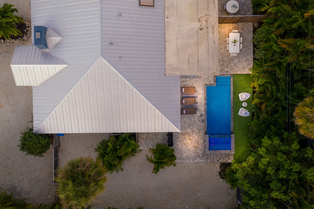 Holmes Beach 235