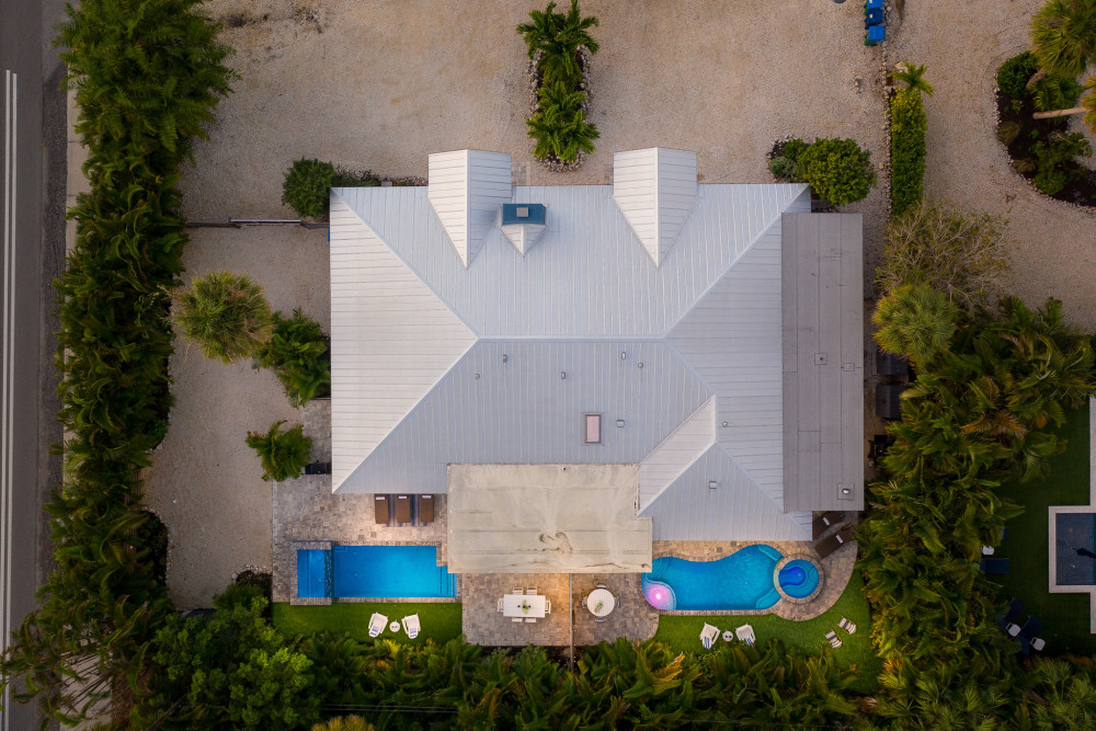 Holmes Beach 235