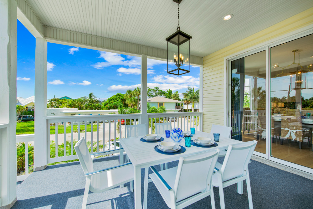 Holmes Beach 166