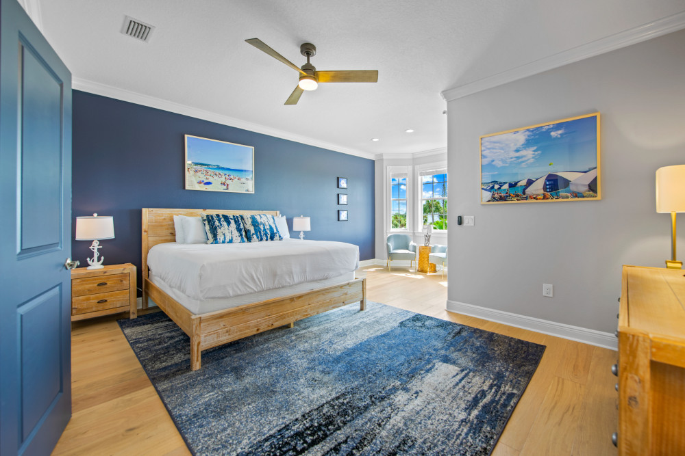 Holmes Beach 166