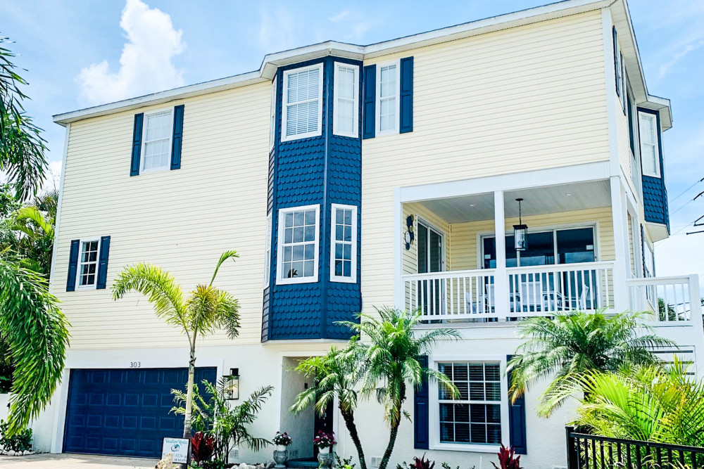 Holmes Beach 166