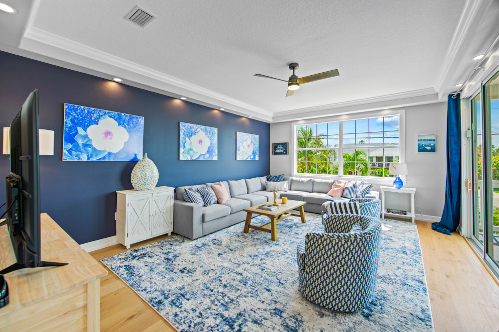 Holmes Beach 166