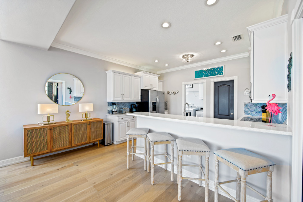 Holmes Beach 166