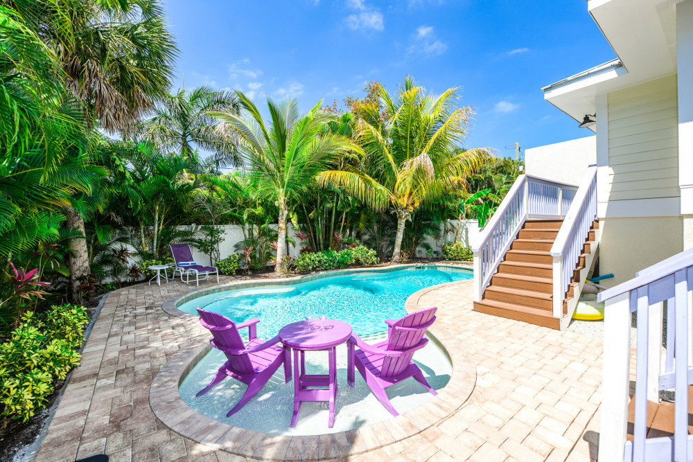 Holmes Beach 229