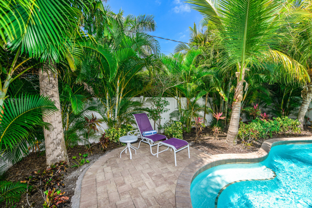 Holmes Beach 229