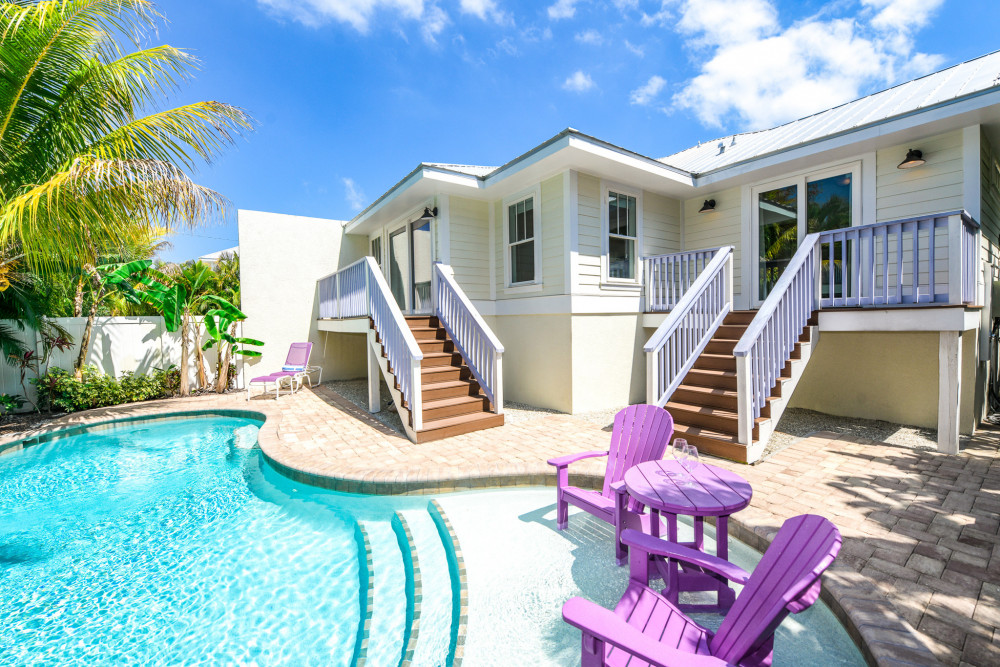 Holmes Beach 229