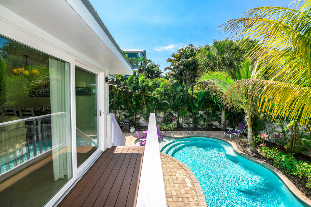 Holmes Beach 229