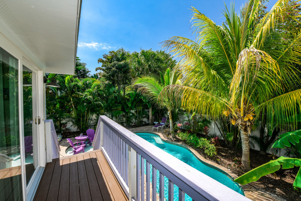 Holmes Beach 229