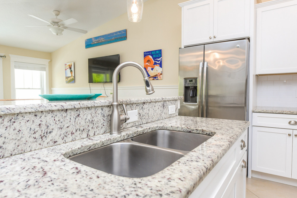 Holmes Beach 229