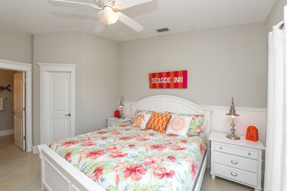 Holmes Beach 229