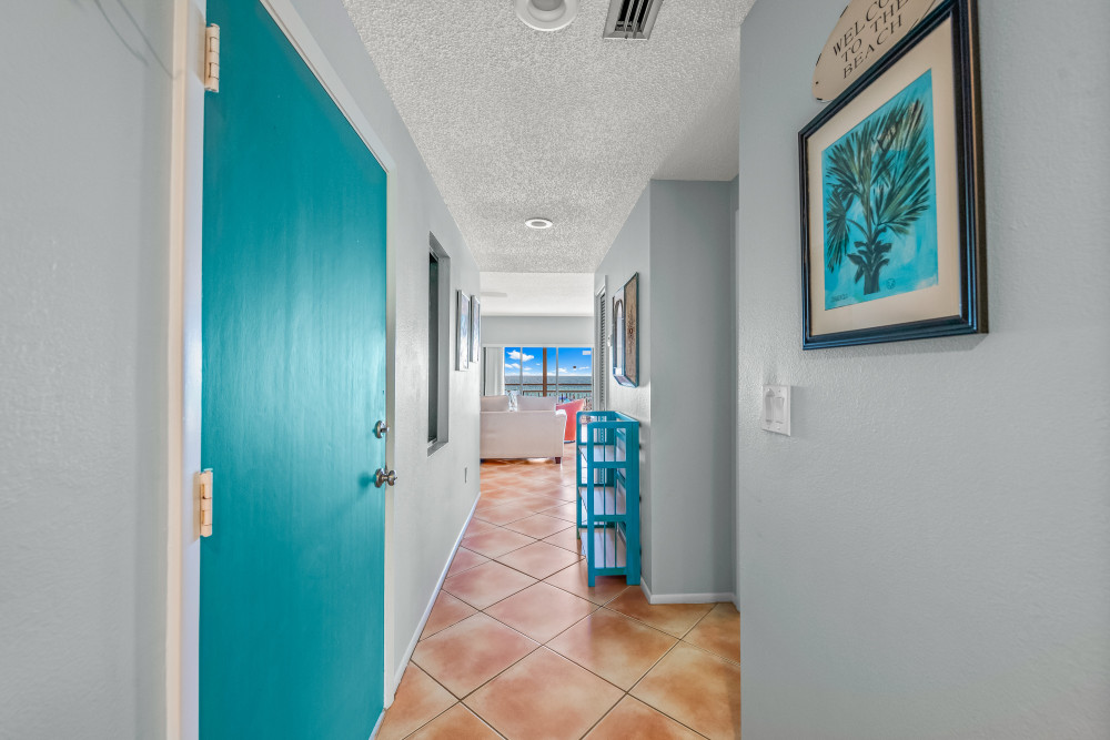 Holmes Beach 318