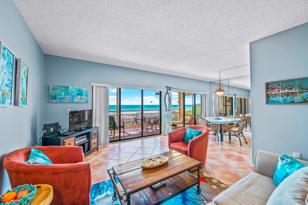 Holmes Beach 318