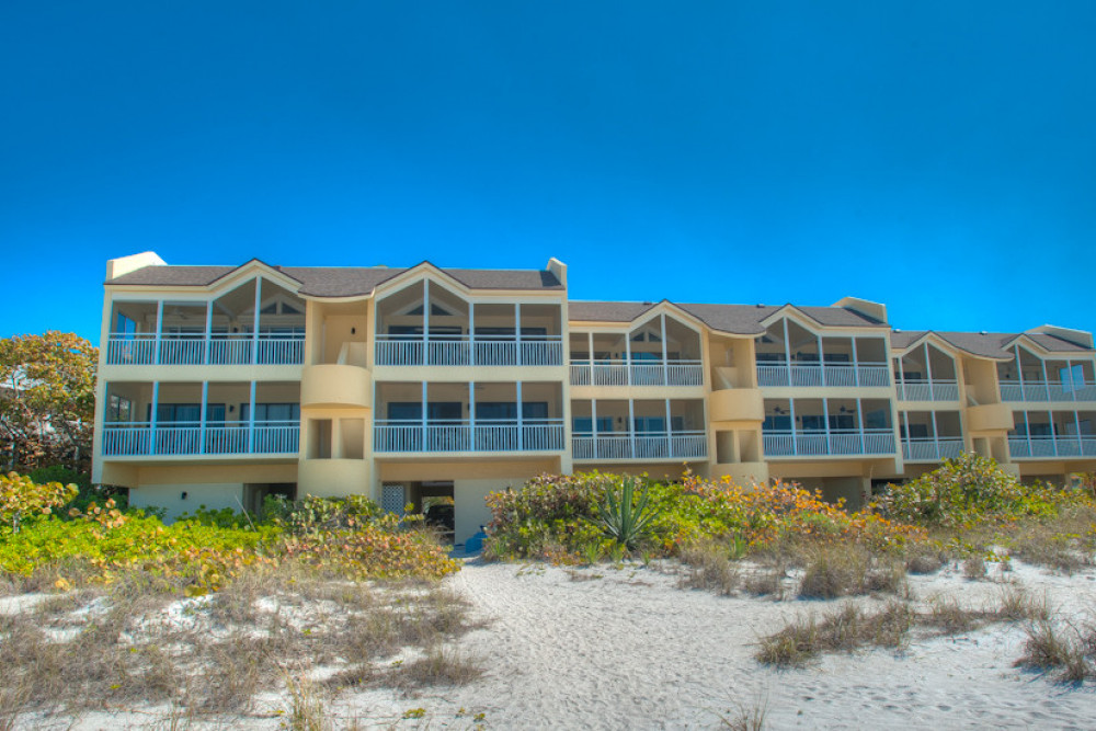 Holmes Beach 318