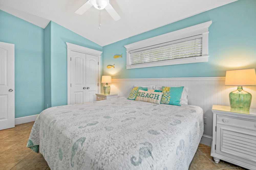 Holmes Beach 217