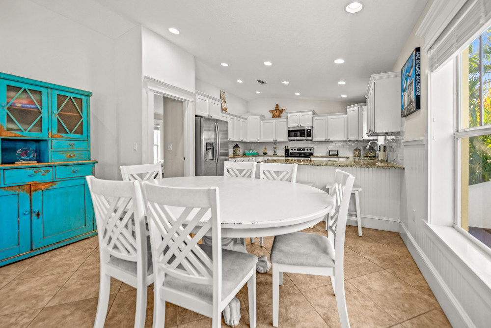 Holmes Beach 217