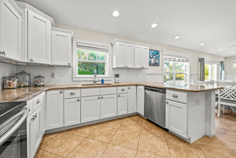 Holmes Beach 217