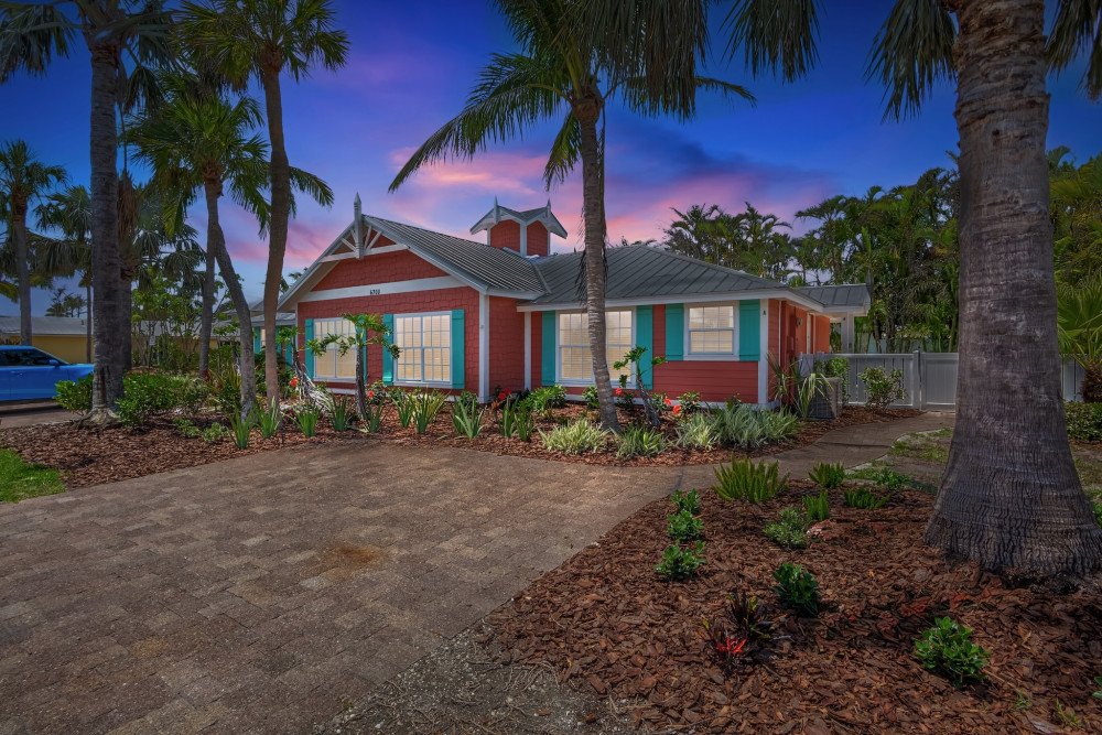 Holmes Beach 281